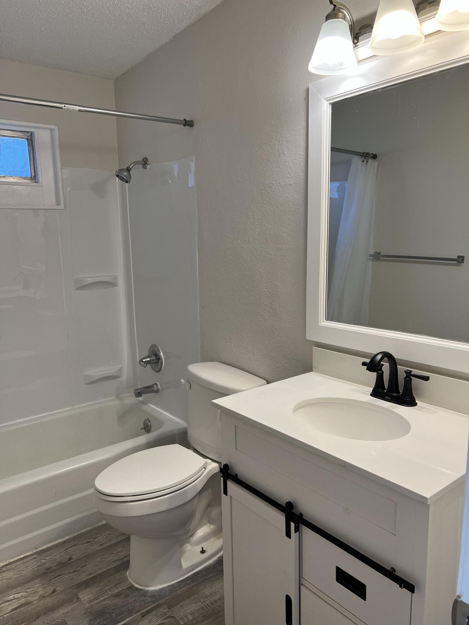 2714 62nd Street Lubbock, TX 79413 - Photo 9 of 15 IMG_1678