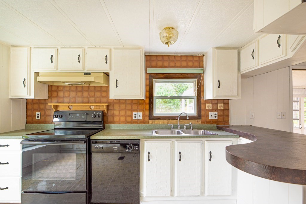 21 Roosevelt Ridge Carver, MA 02330 - Photo 5 of 20 Gallery Image 5