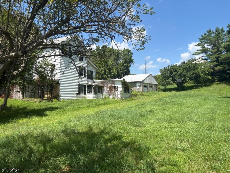 23 Old Rudetown Road Vernon, NJ 07462 - Photo 3 of 4