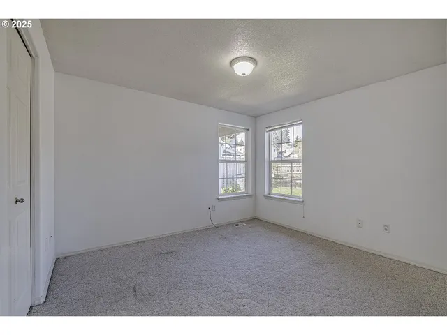 $365,000 | 1030 1st Avenue, Vernonia, OR 97064