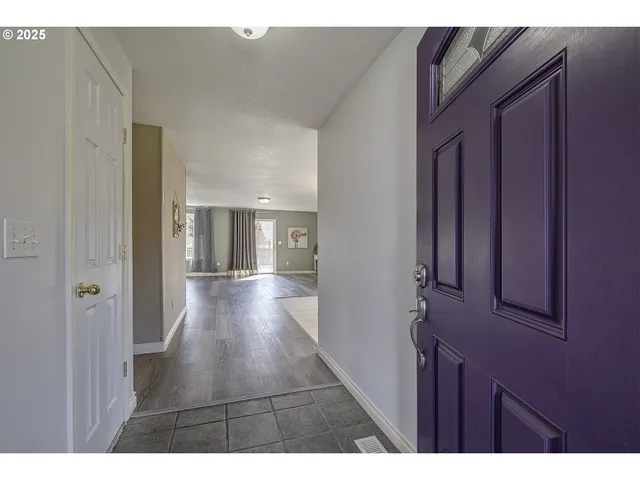 $365,000 | 1030 1st Avenue, Vernonia, OR 97064