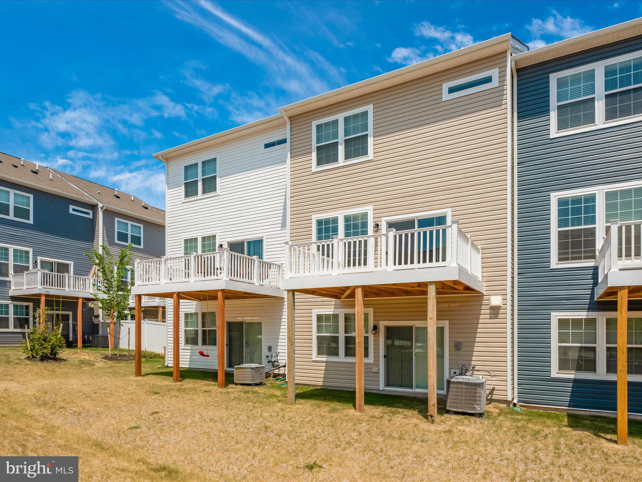 5050 MacDonough Place Frederick, MD 21703 - Photo 42 of 75 Exterior Back