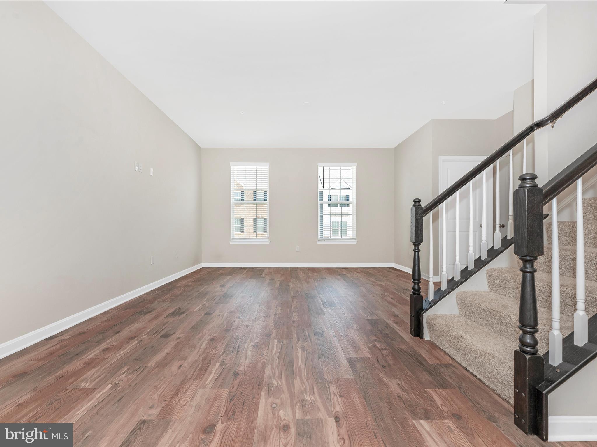 5050 MacDonough Place Frederick, MD 21703 - Photo 5 of 75 Living Room