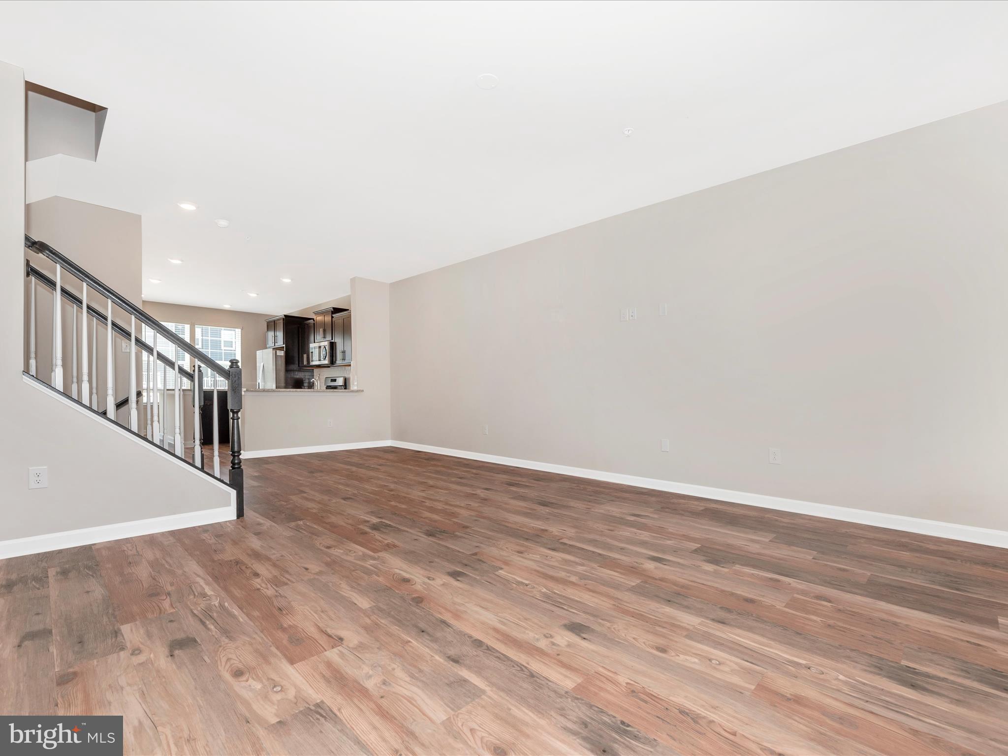 5050 MacDonough Place Frederick, MD 21703 - Photo 8 of 75 Living Room