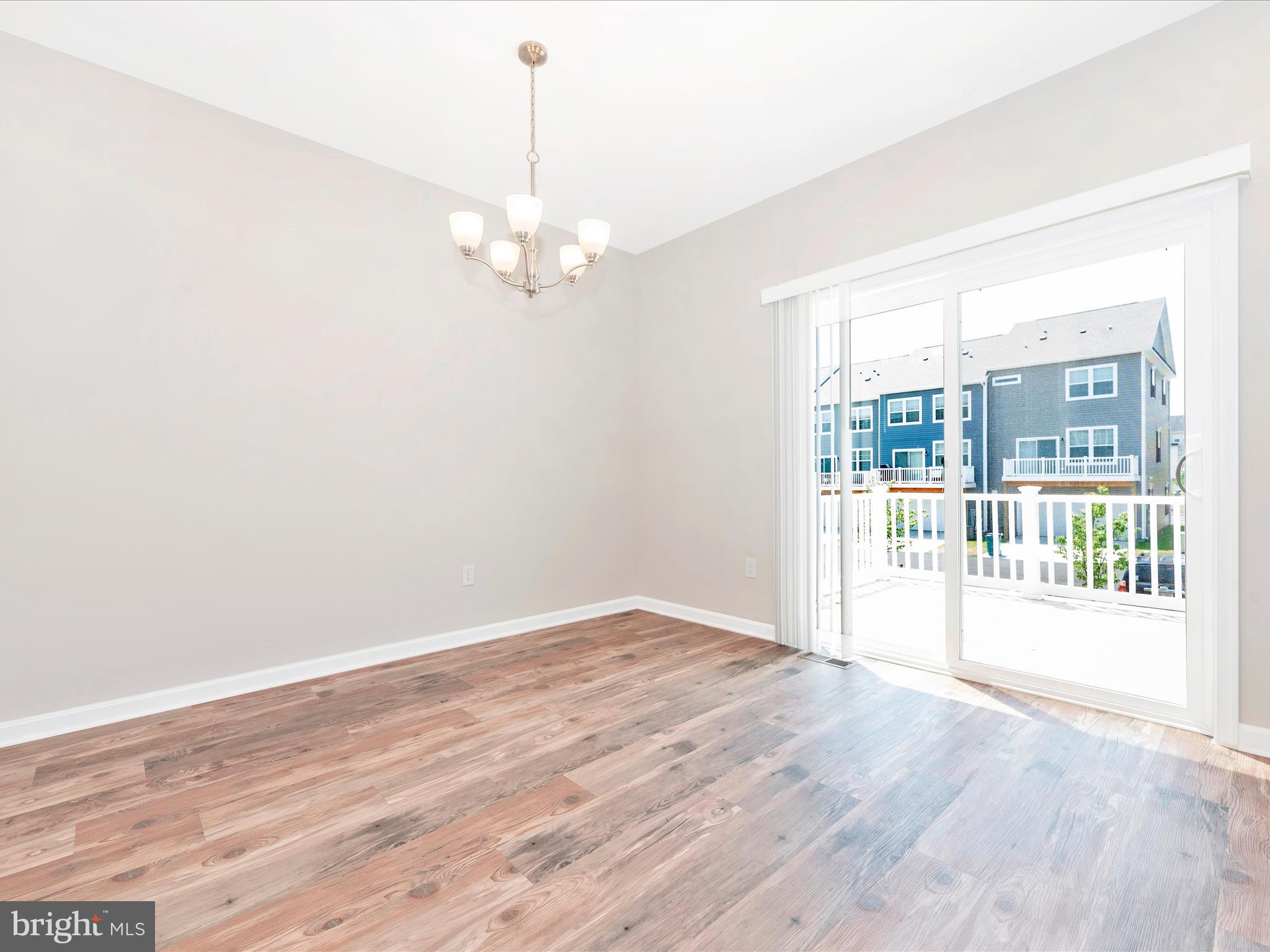 5050 MacDonough Place Frederick, MD 21703 - Photo 9 of 75 Dining Area