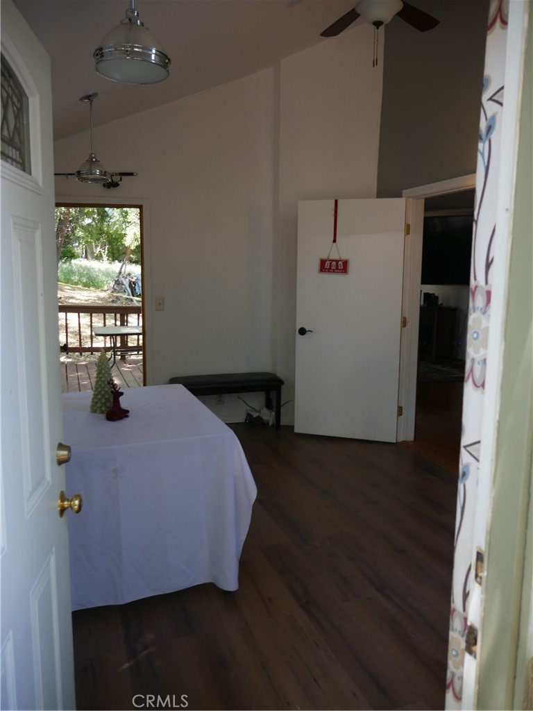 1610 North Grass Valley Road Lake Arrowhead, CA 92352 - Photo 13 of 28 a bed room with a bed