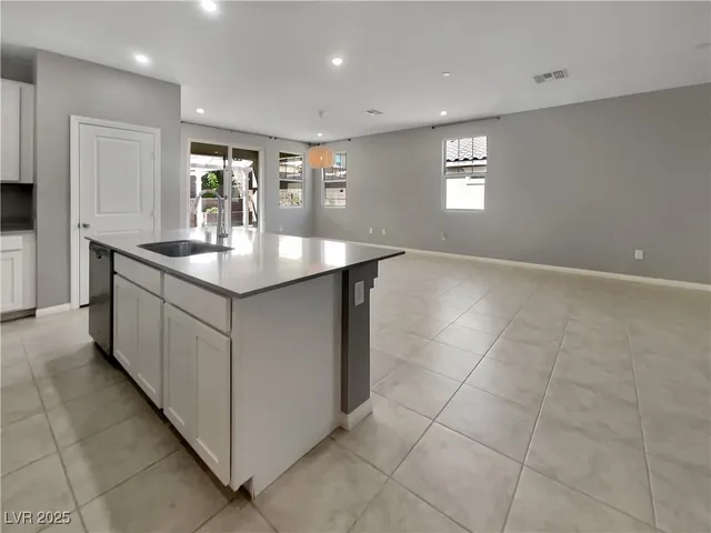 $540,000 | 3499 Brezine Avenue, Henderson, NV 89044