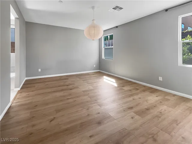 $540,000 | 3499 Brezine Avenue, Henderson, NV 89044