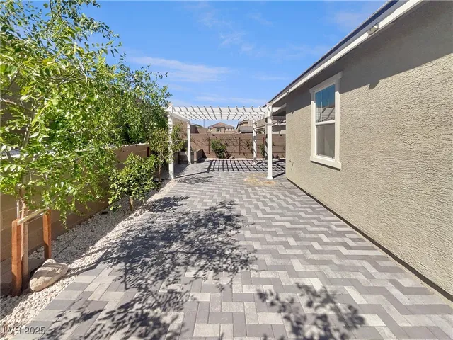 $540,000 | 3499 Brezine Avenue, Henderson, NV 89044