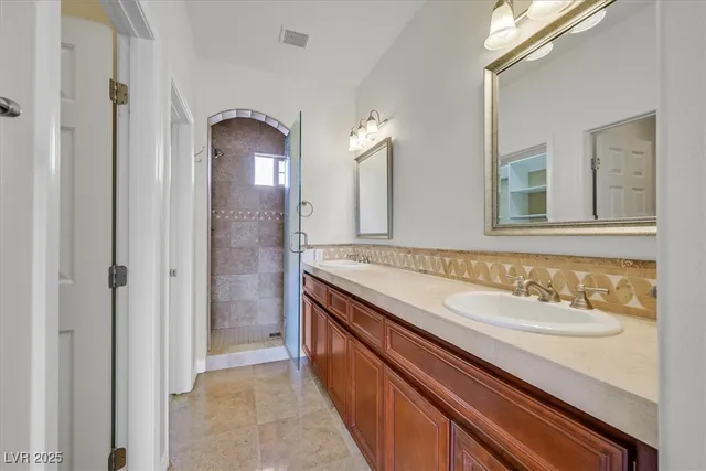 $2,800 | 31 Via Mantova, Unit 2, Henderson, NV 89011