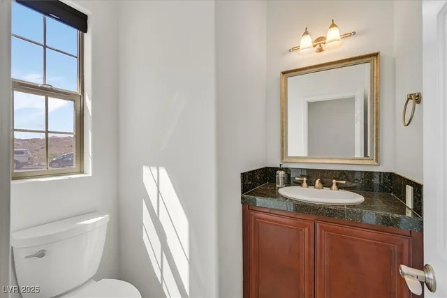 $2,800 | 31 Via Mantova, Unit 2, Henderson, NV 89011