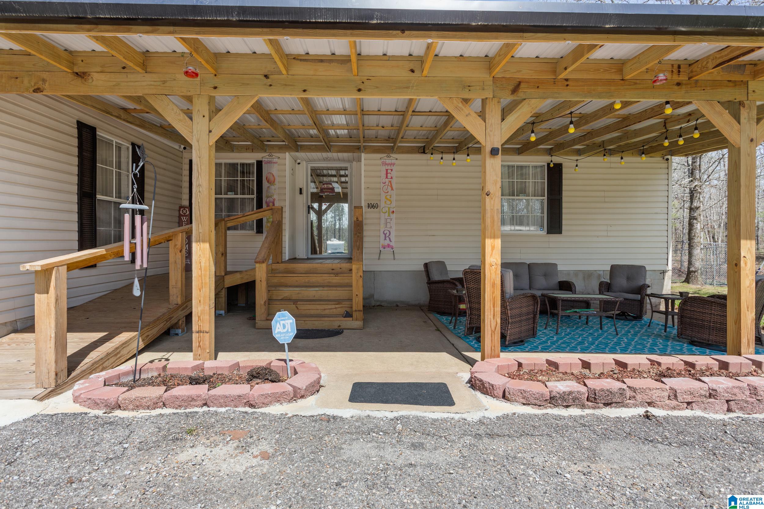 1060 Boiling Springs Road Ohatchee, AL 36271 - Photo 4 of 35