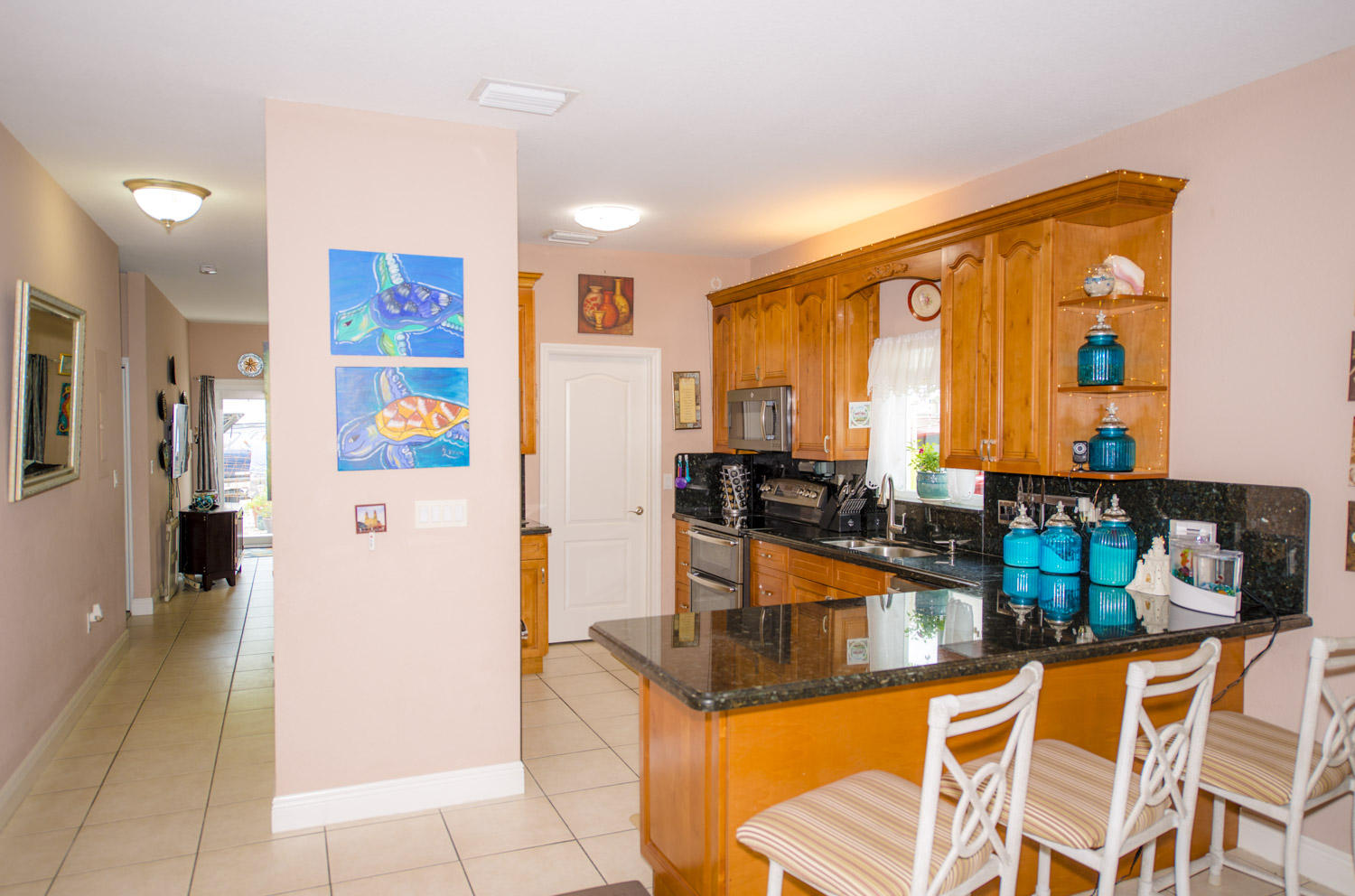 221 Cuba Road Tavernier, FL 33070 - Photo 11 of 32 Kitchen
