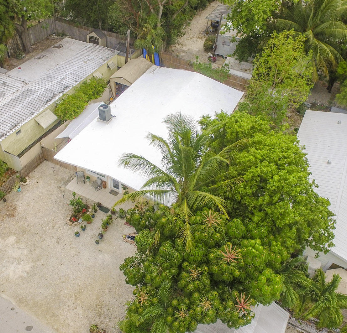 221 Cuba Road Tavernier, FL 33070 - Photo 3 of 32 Aerial