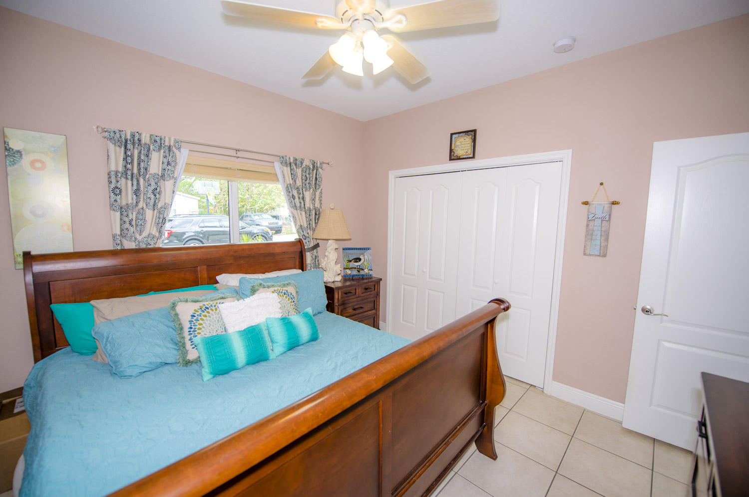 221 Cuba Road Tavernier, FL 33070 - Photo 23 of 32 Guest Bedroom 1