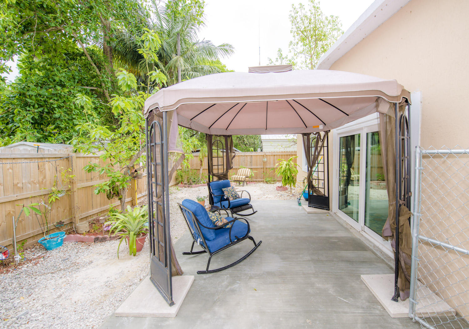 221 Cuba Road Tavernier, FL 33070 - Photo 24 of 32 Concrete Patio