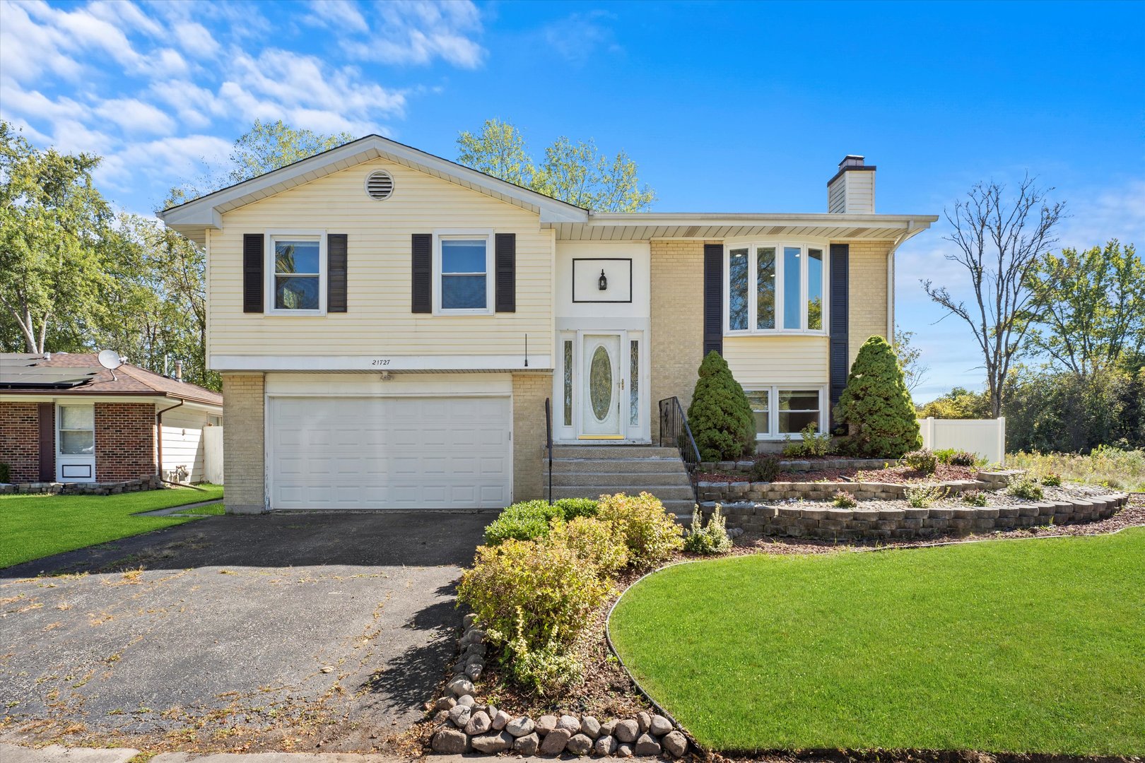 21727 Richmond Road Matteson, IL 60443 - Photo 1 of 32 Gallery Image 1