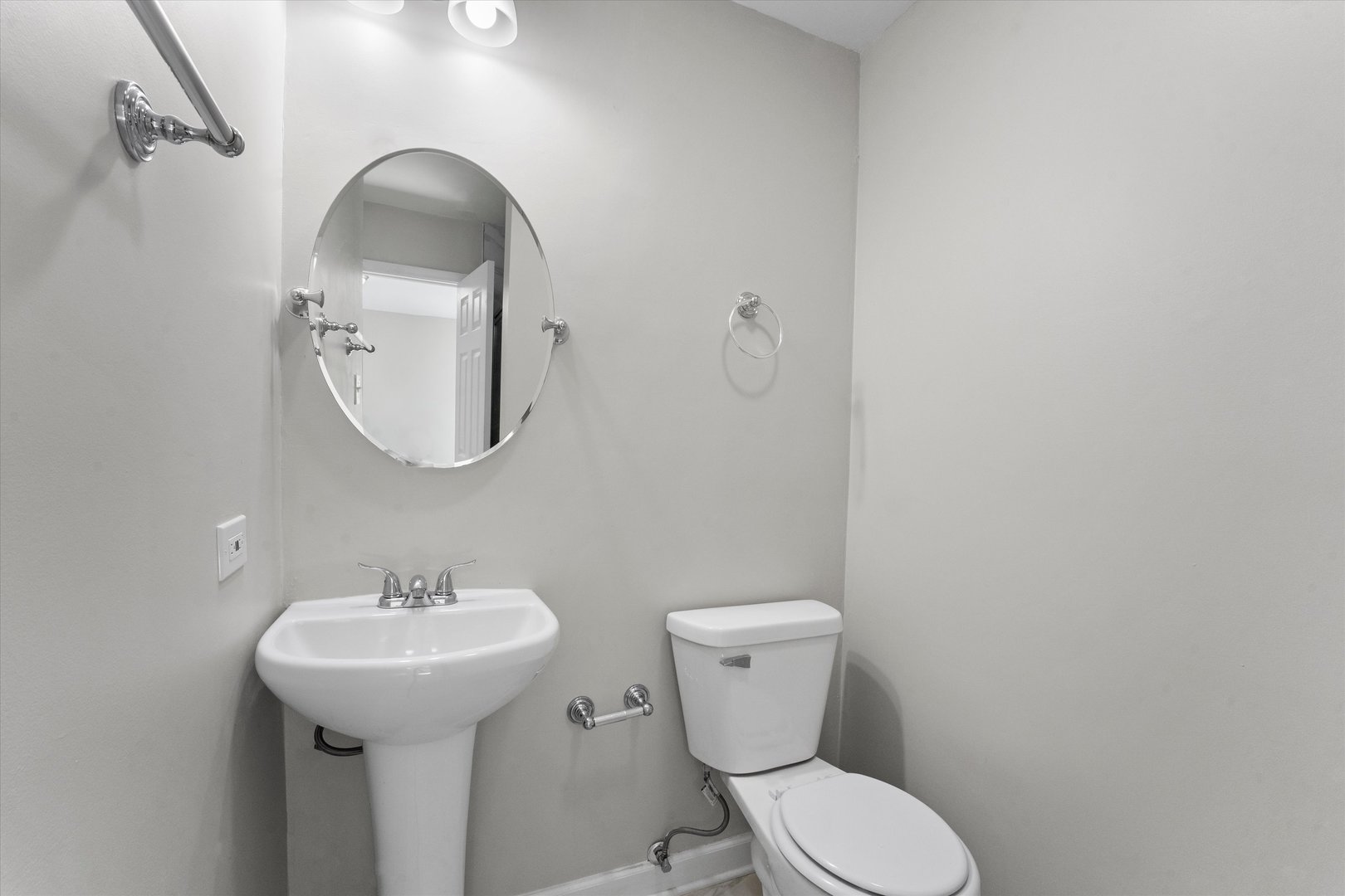 21727 Richmond Road Matteson, IL 60443 - Photo 24 of 32 Gallery Image 24