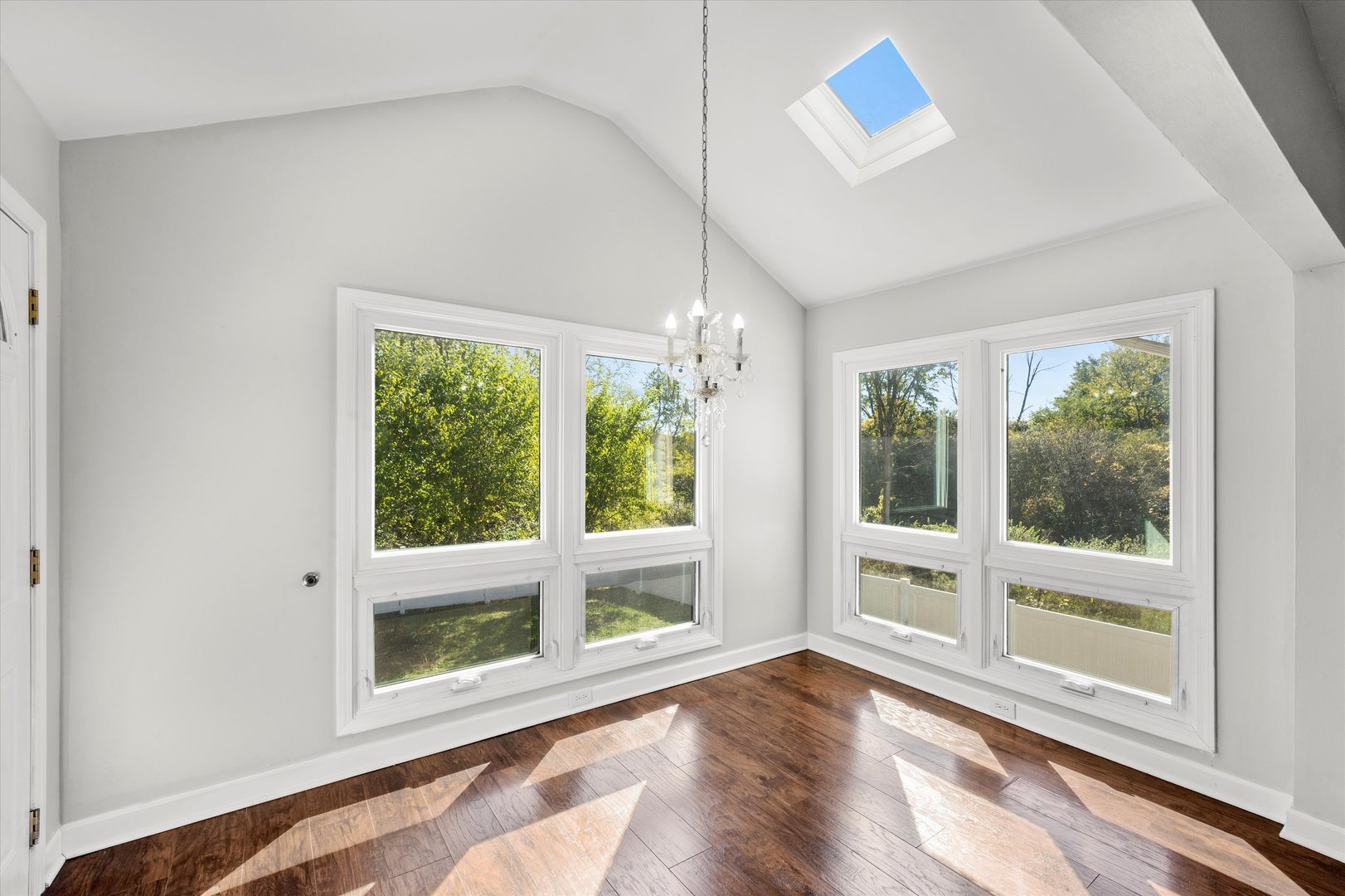 21727 Richmond Road Matteson, IL 60443 - Photo 8 of 32 Gallery Image 8