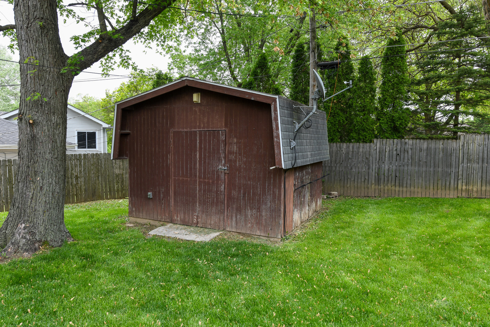 117 Fairfield Road Lindenhurst, IL 60046 - Photo 13 of 14 Gallery Image 13