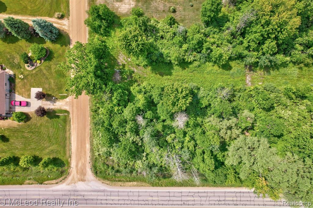 0330 Birch Run Road Millington, MI 48746 - Photo 12 of 34