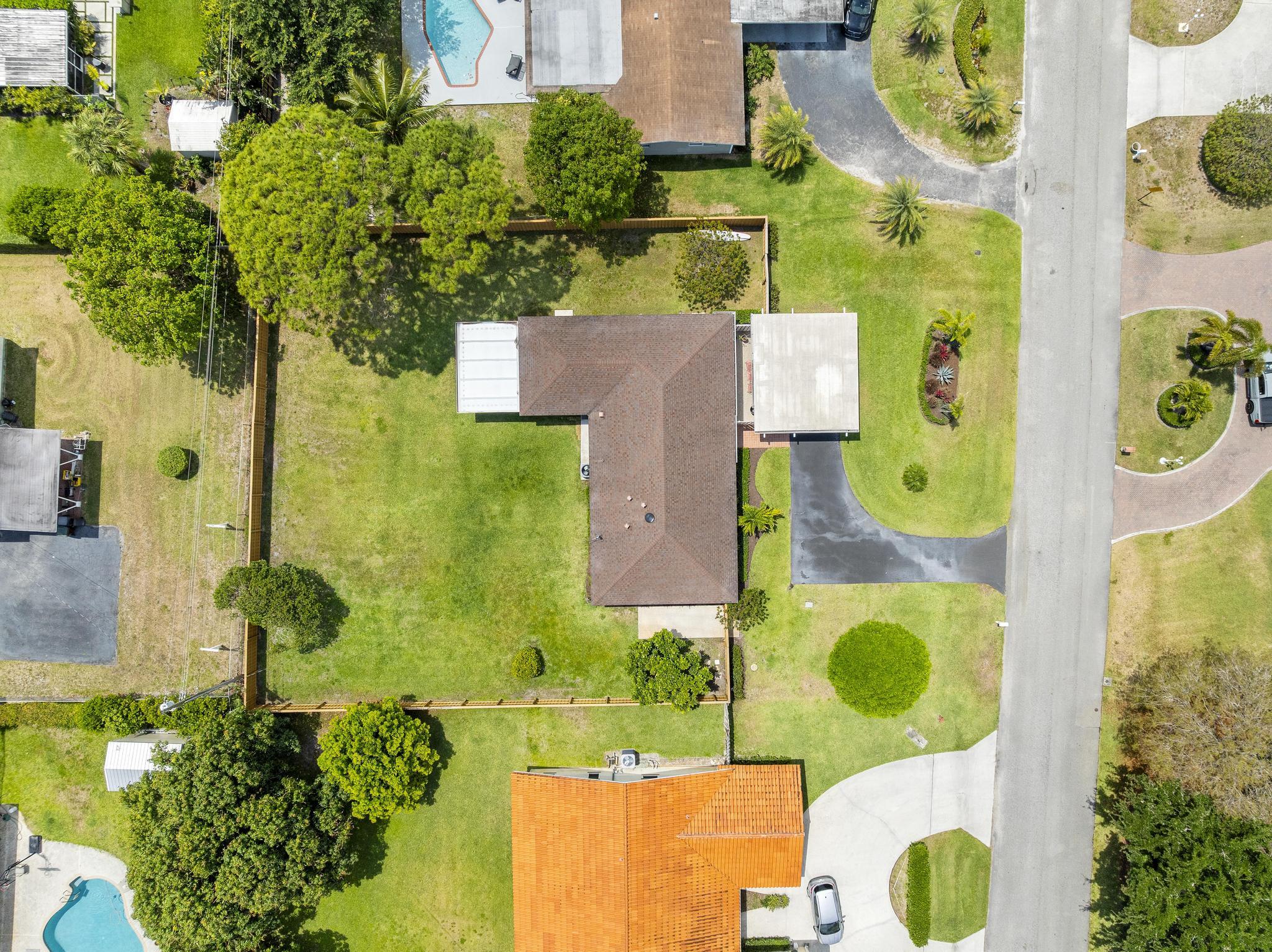 1806 Barbados Road Lake Clarke Shores, FL 33406 - Photo 34 of 41 Aerial