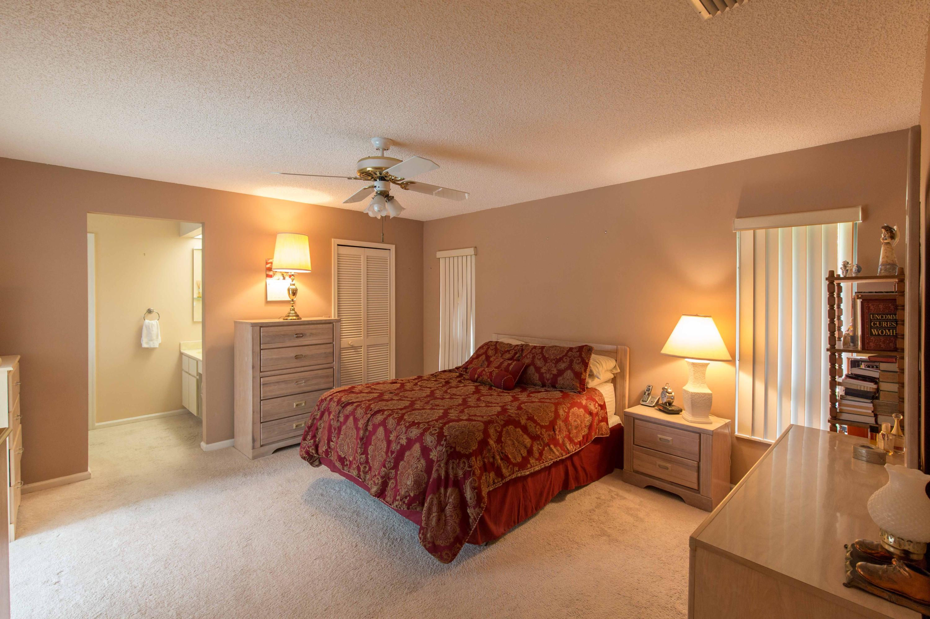 10273 Crosswind Road Boca Raton, FL 33498 - Photo 10 of 20 6