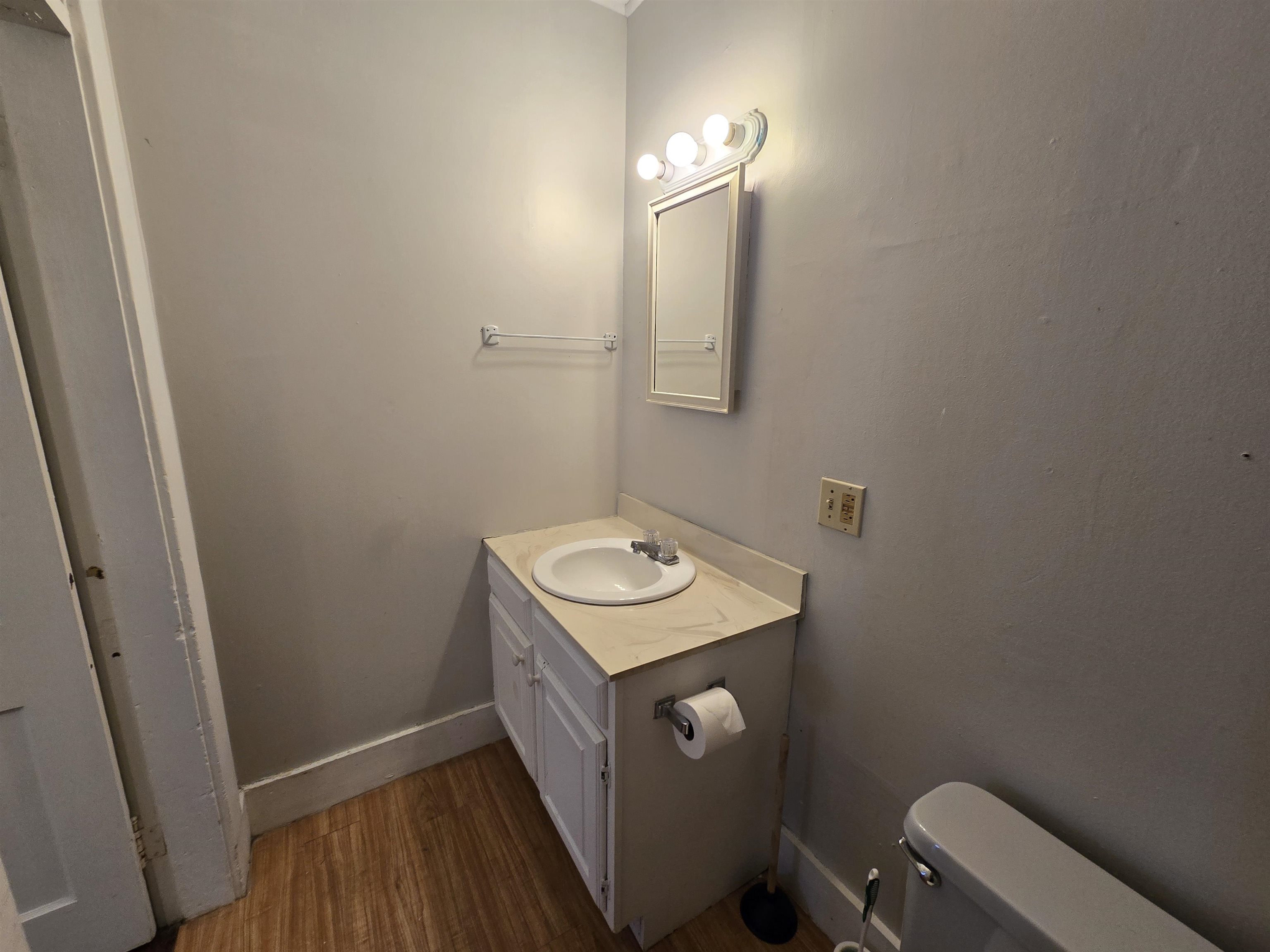 9 Academy Lane, Unit 2 Walpole, NH 03608 - Photo 12 of 12