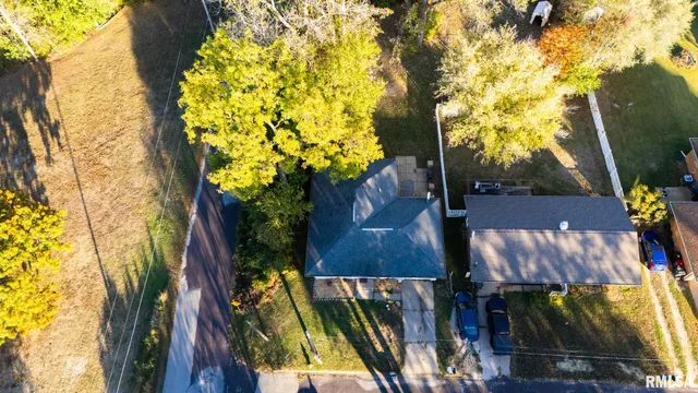 $169,900 | 226 Sunrise Avenue, Pekin, IL 61554