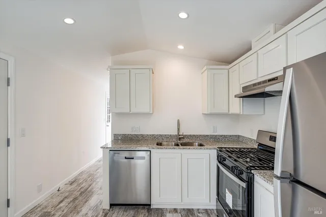 $169,000 | 101 Colgan Avenue, Unit 25, Santa Rosa, CA 95404