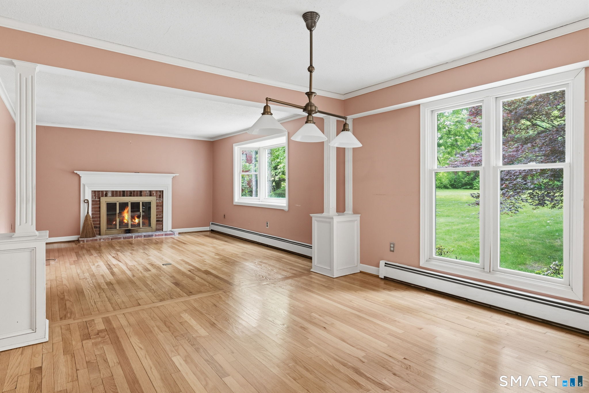 13 Juniper Road Bloomfield, CT 06002 - Photo 12 of 39