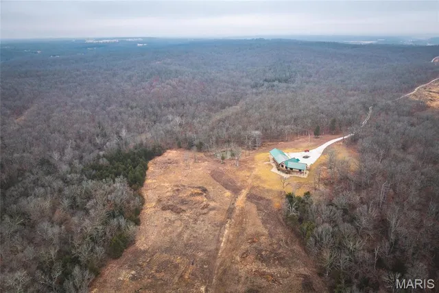 $1,783,000 | 6552 High Point Road, Montreal, MO 65591