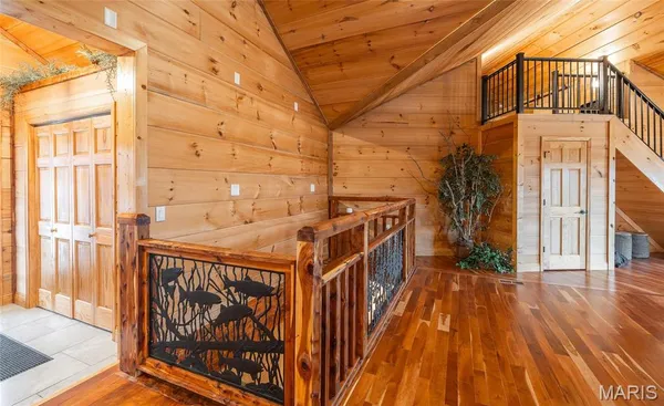 $1,783,000 | 6552 High Point Road, Montreal, MO 65591