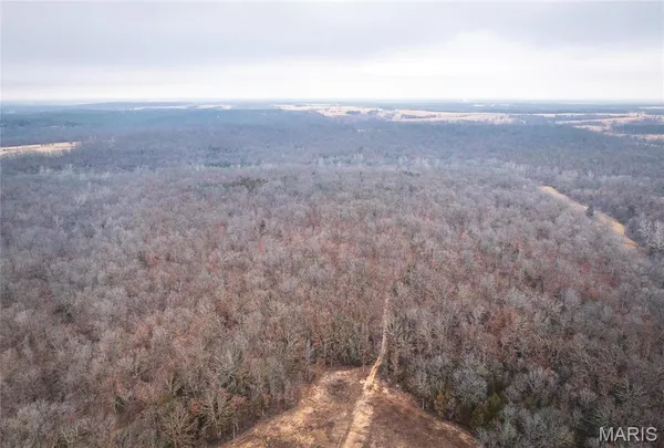 $1,783,000 | 6552 High Point Road, Montreal, MO 65591