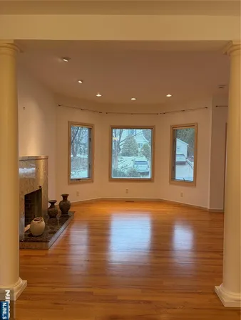 $2,950 | 25 Bogert Place, Unit 1, Westwood, NJ 07675