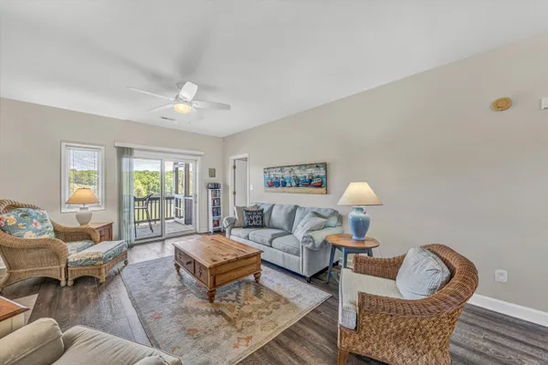 $399,950 | 1055 Mariners Way, Unit 13, Huddleston, VA 24104