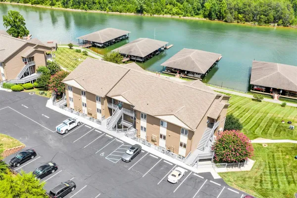 $399,950 | 1055 Mariners Way, Unit 13, Huddleston, VA 24104