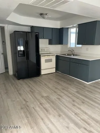 $1,500 | 812 South Greenleaf Lane, Avondale, AZ 85323