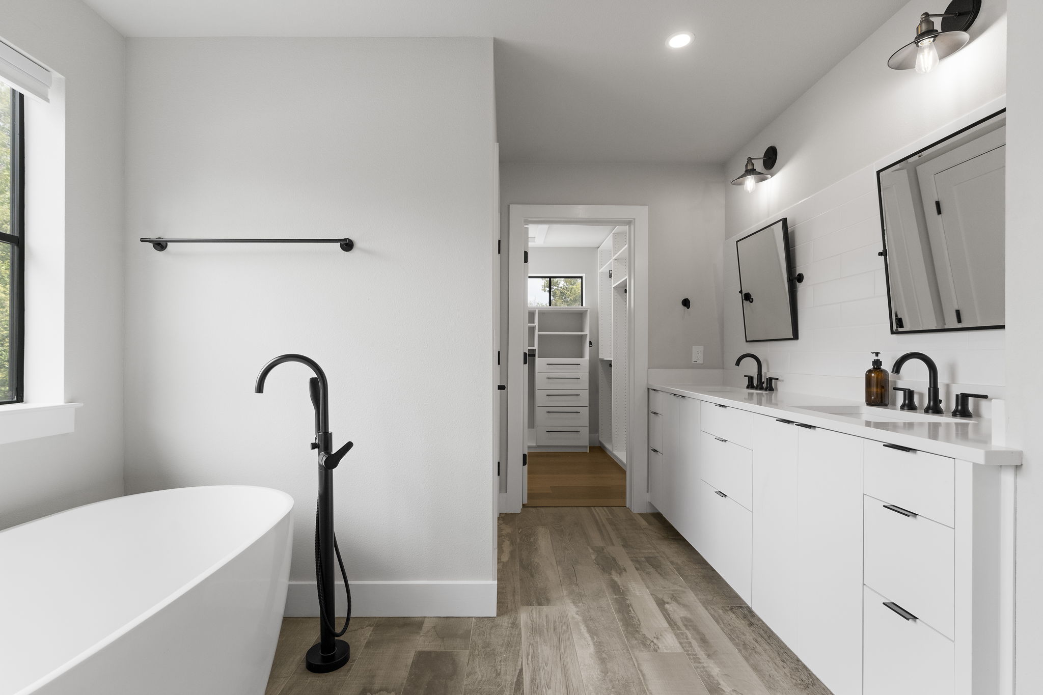 5604 Bull Creek Road Austin, TX 78756 - Photo 21 of 39