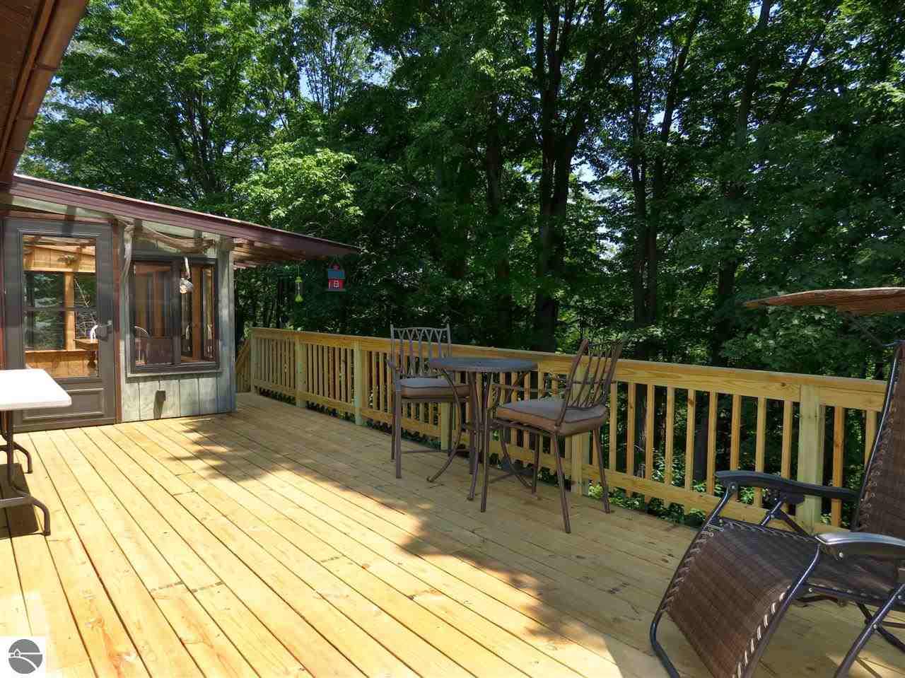 5769 River Road Benzonia, MI 49616 - Photo 17 of 26 1781484-16.JPG