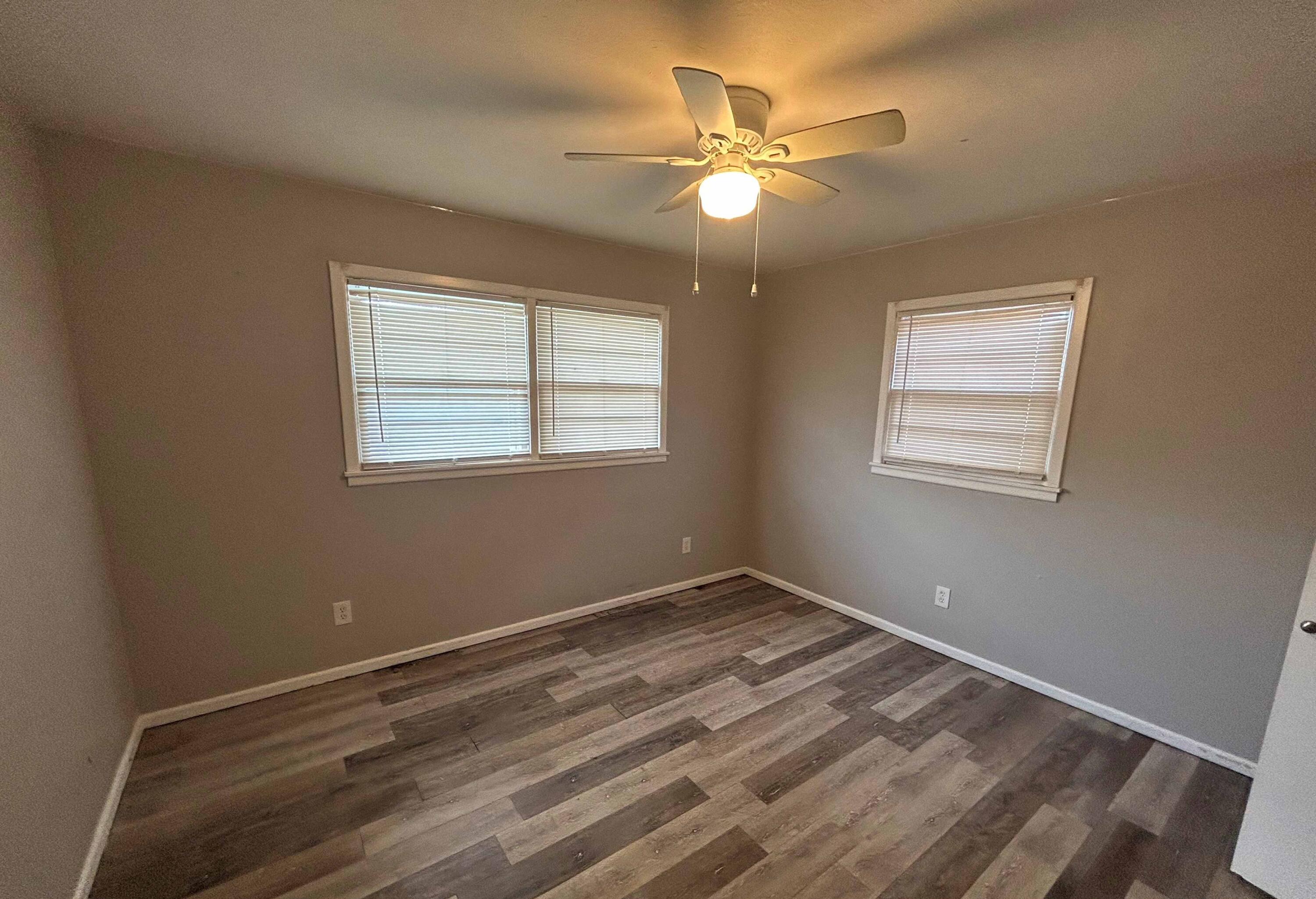 4717 27th Street Lubbock, TX 79410 - Photo 12 of 18 IMG_8587