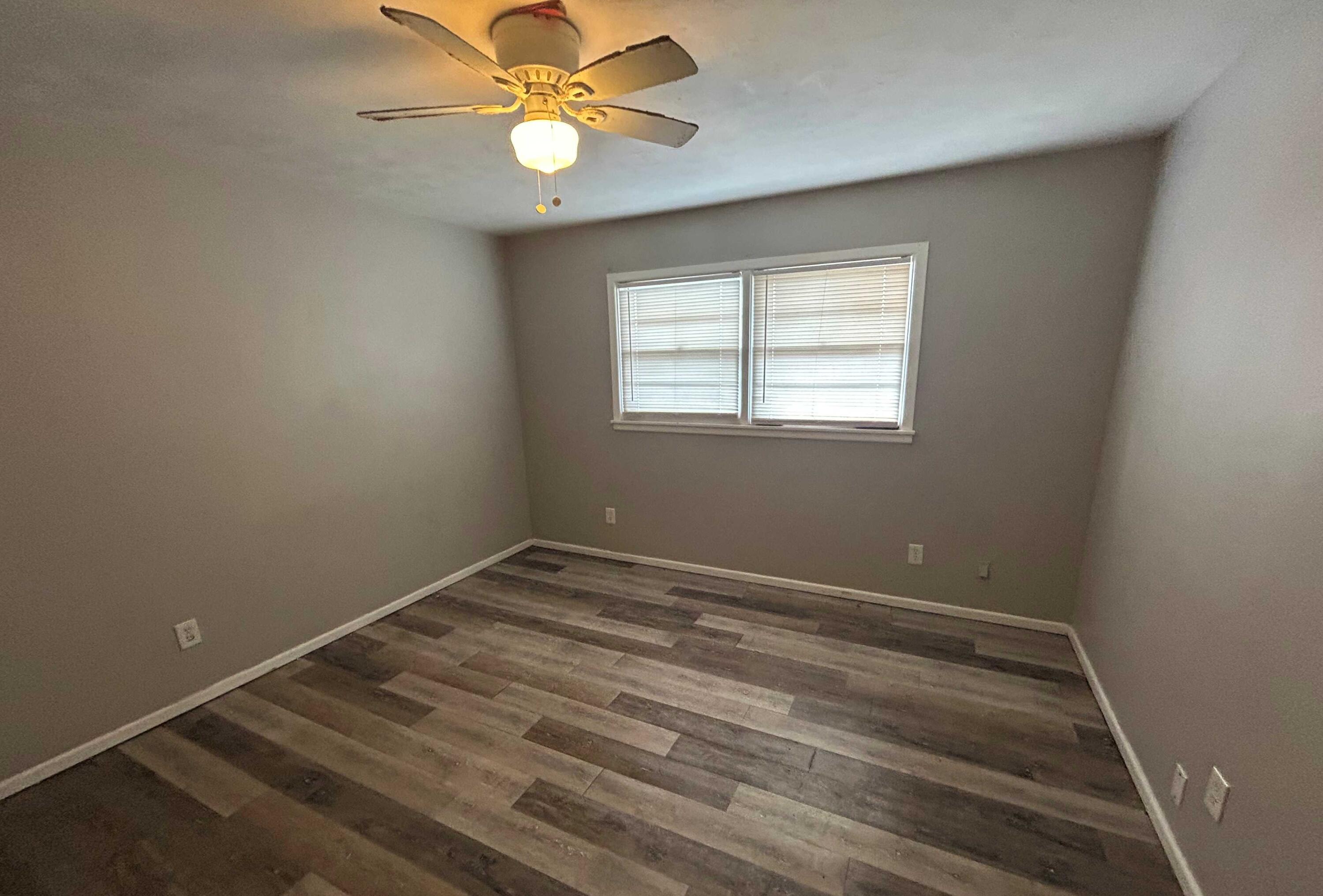 4717 27th Street Lubbock, TX 79410 - Photo 13 of 18 IMG_8586