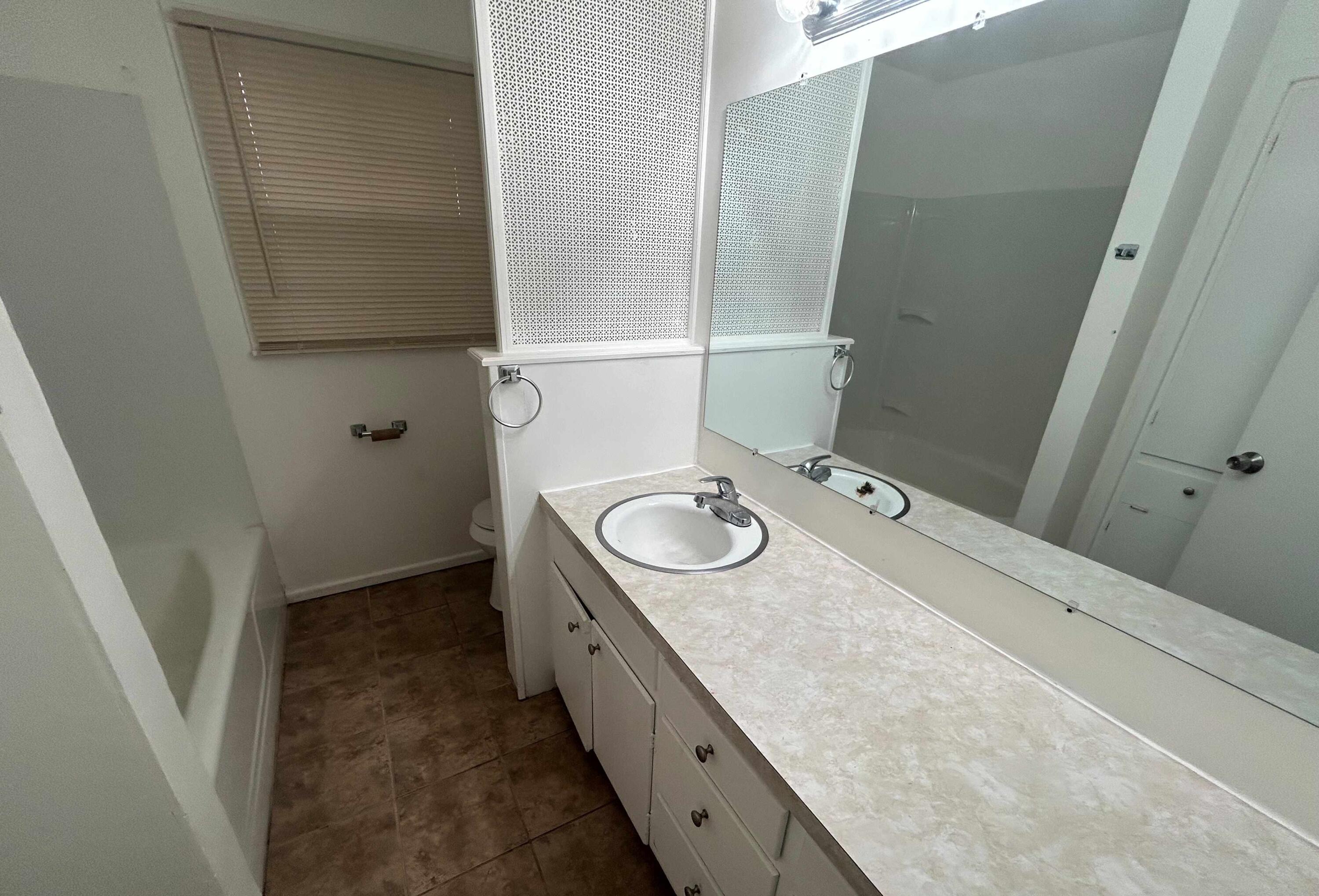 4717 27th Street Lubbock, TX 79410 - Photo 15 of 18 IMG_8588