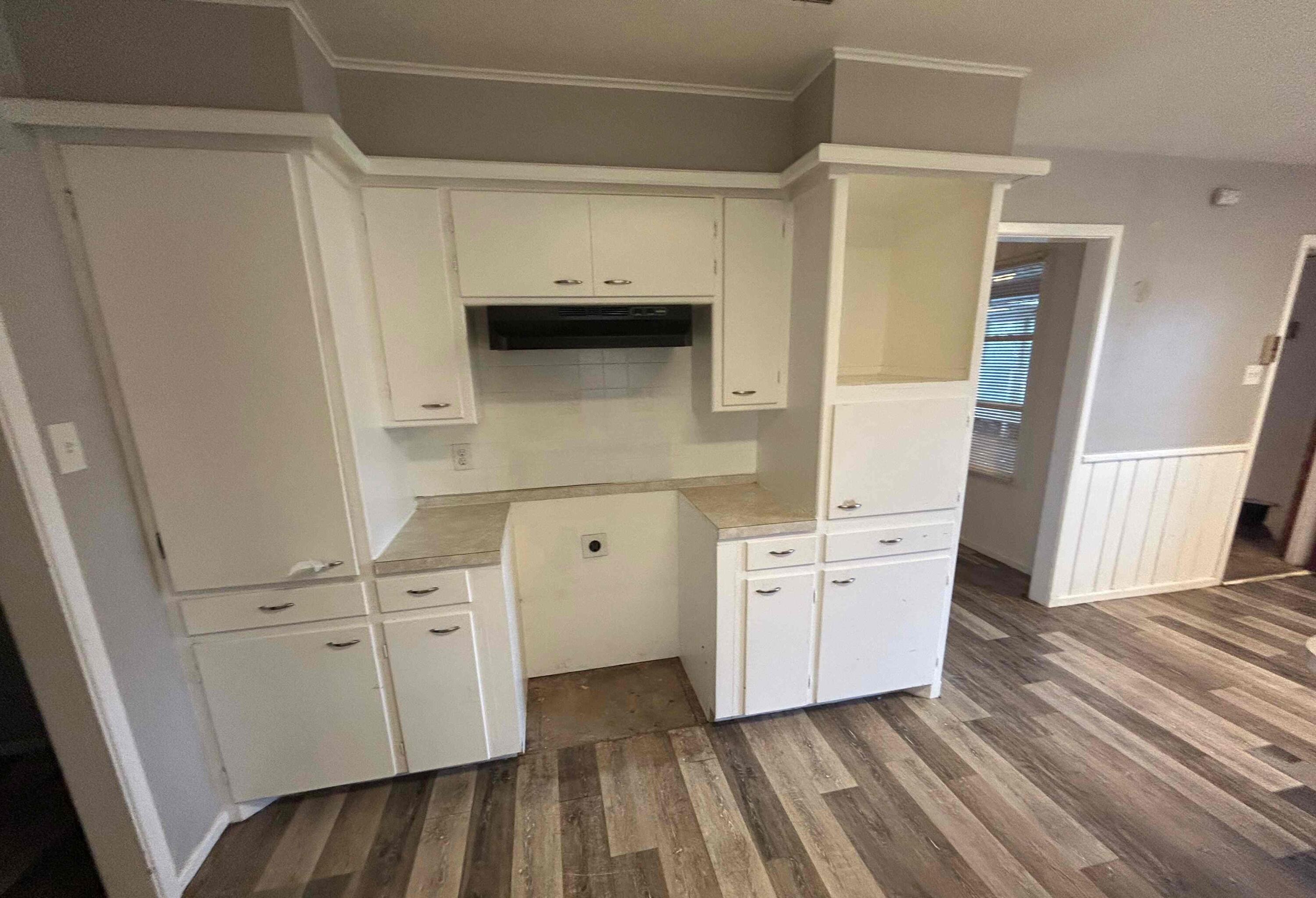 4717 27th Street Lubbock, TX 79410 - Photo 6 of 18 IMG_8577