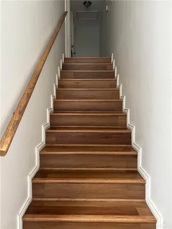 a view of entryway