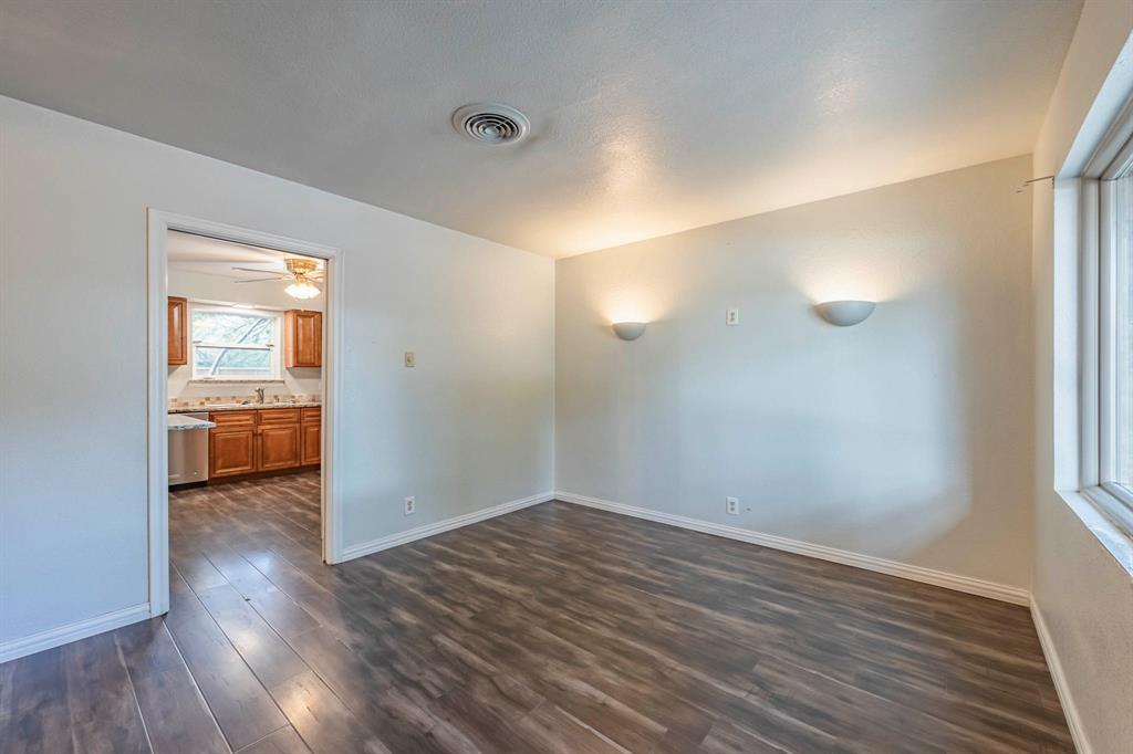 310 South Grove Road Richardson, TX 75081 - Photo 15 of 33