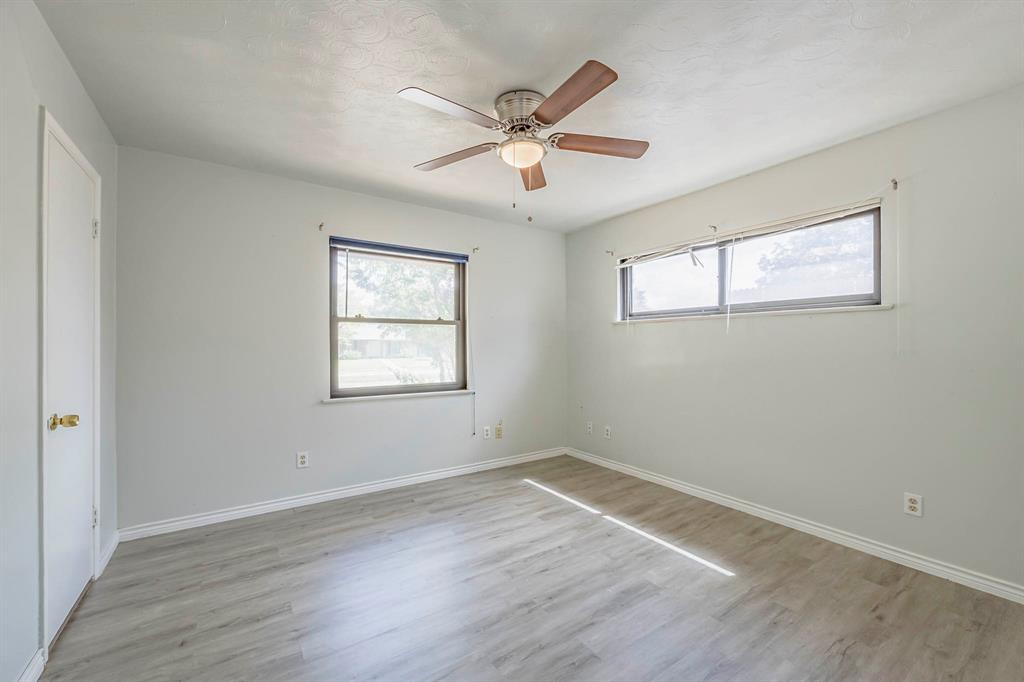 310 South Grove Road Richardson, TX 75081 - Photo 20 of 33