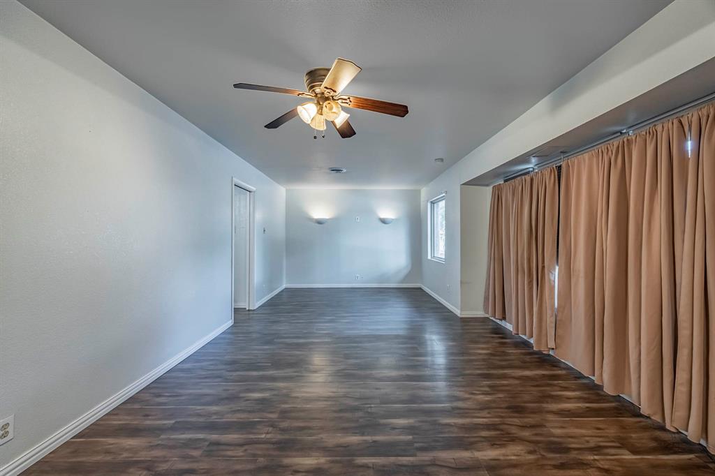 310 South Grove Road Richardson, TX 75081 - Photo 4 of 33