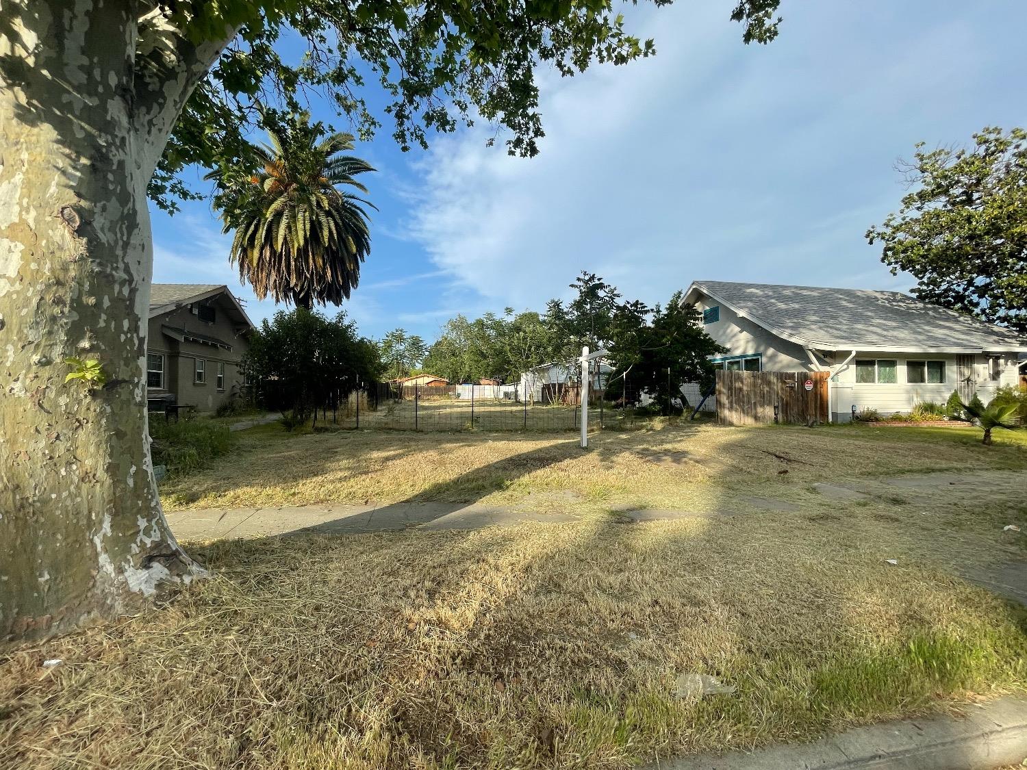 520 14th Street Modesto, CA 95354 - Photo 3 of 8