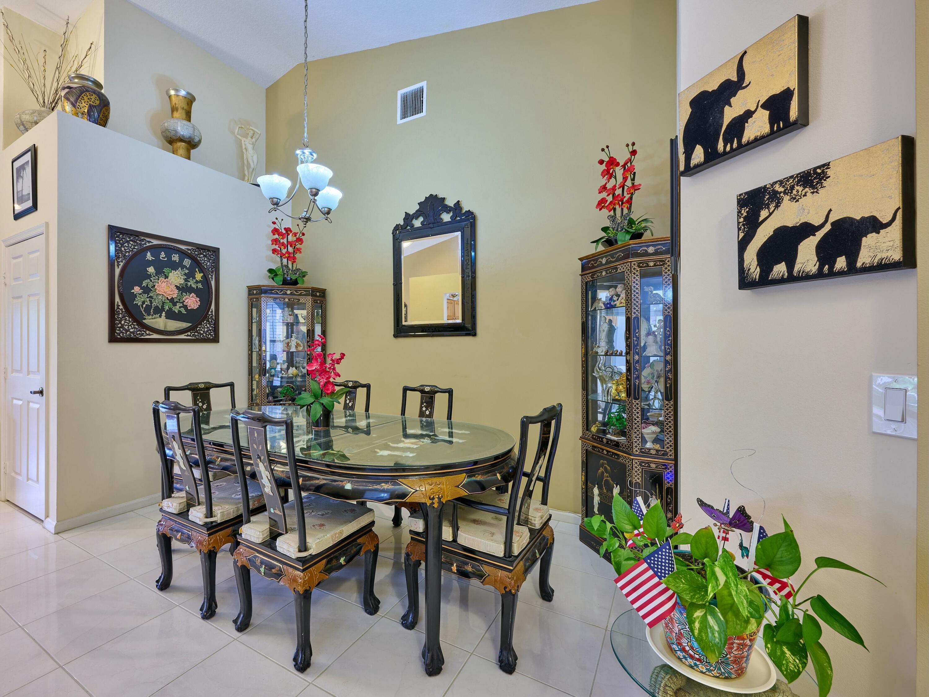 8421 Vía Serena Boca Raton, FL 33433 - Photo 25 of 46 Dining Room
